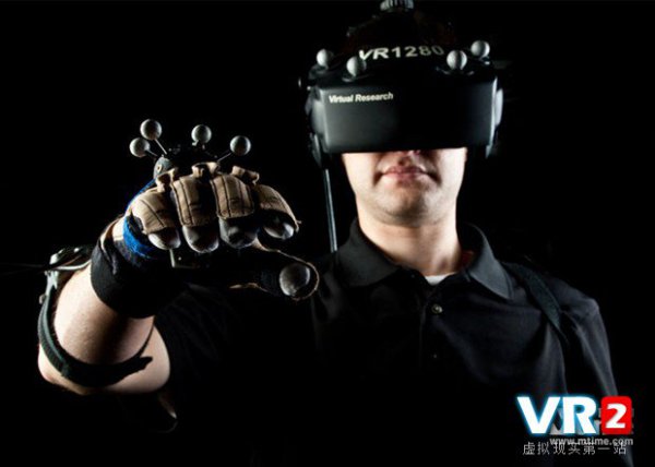 【VR观点】剖析阻碍VR技术普及的五大难题 价格昂贵、内容封闭