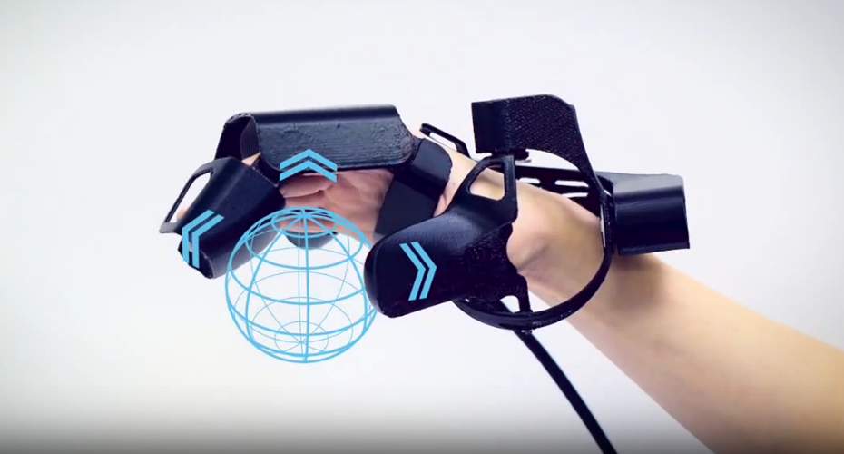 Exiii开发的触觉反馈VR手套体验视频