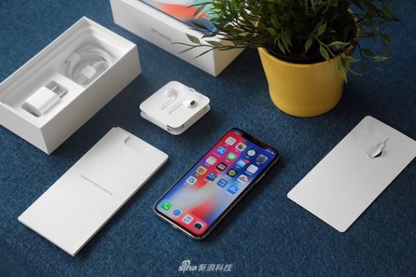 iPhoneX市场销量低迷，下一代产品取消齐刘海造型